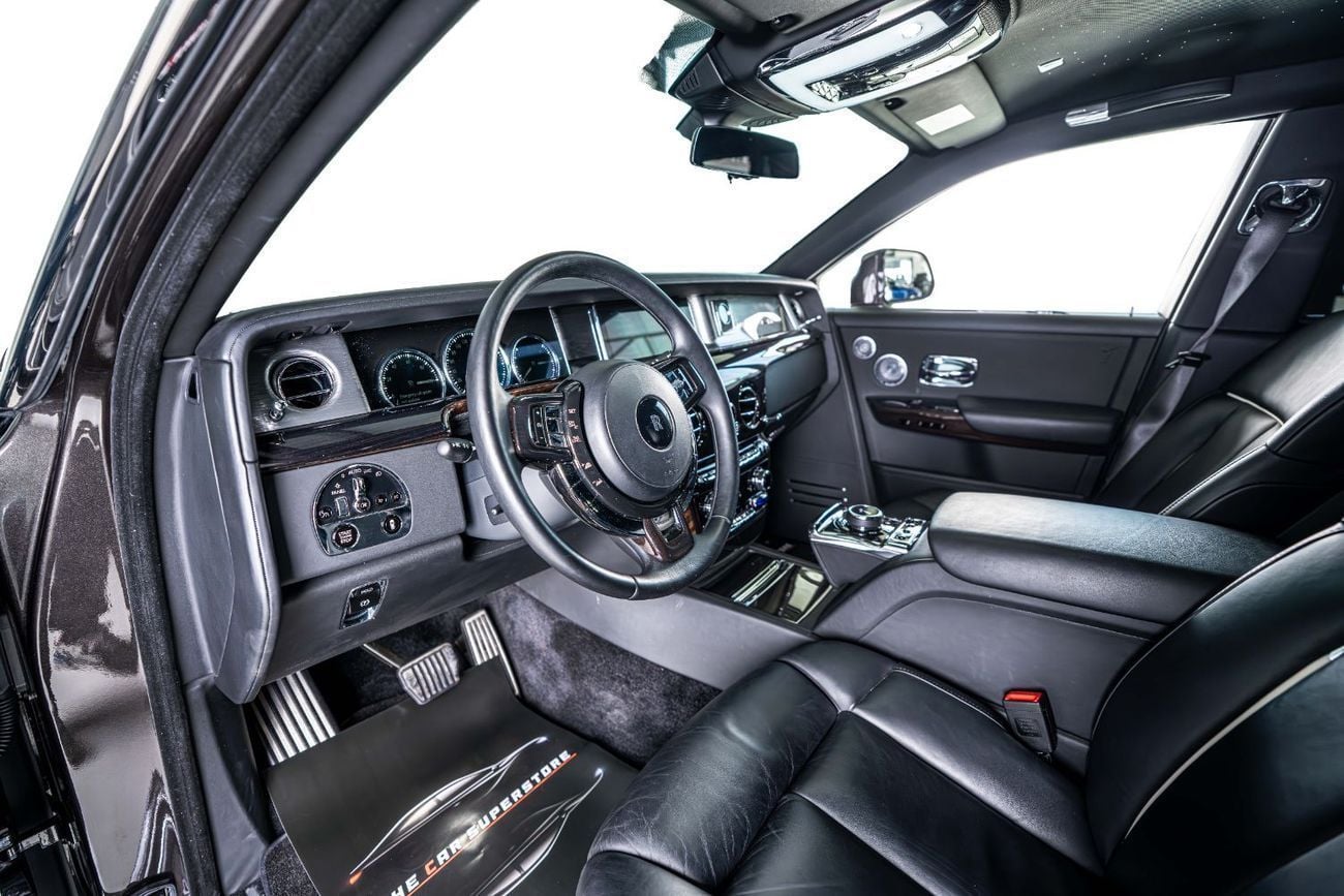 Rolls Royce Phantom STANDARD 6.8L Diamond Grey Exterior Color-24 Inch Chrome Rims-Star Light System