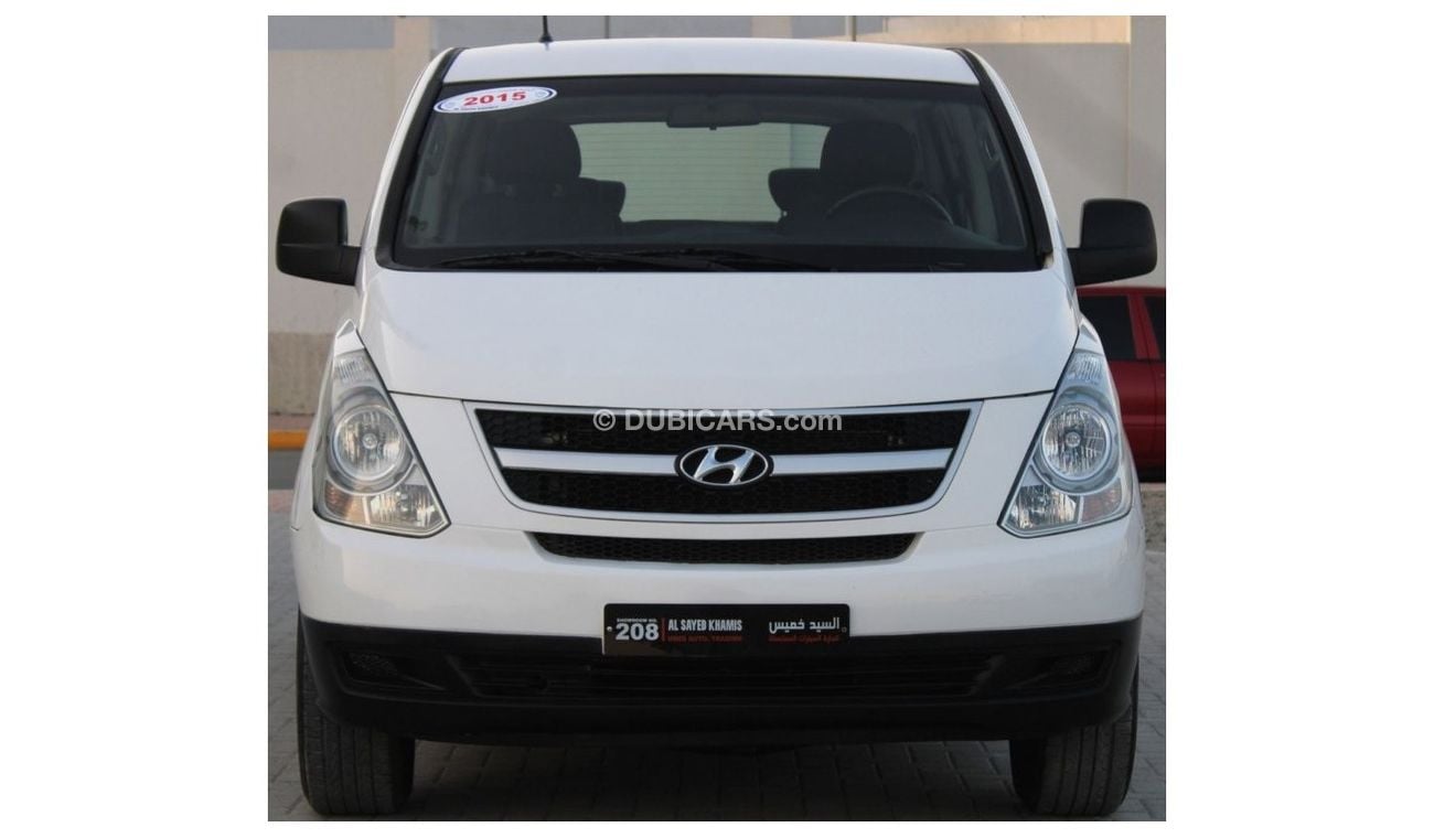 Hyundai H-1 Std Std Hyundai H1 2015 GCC in excellent condition without accidents