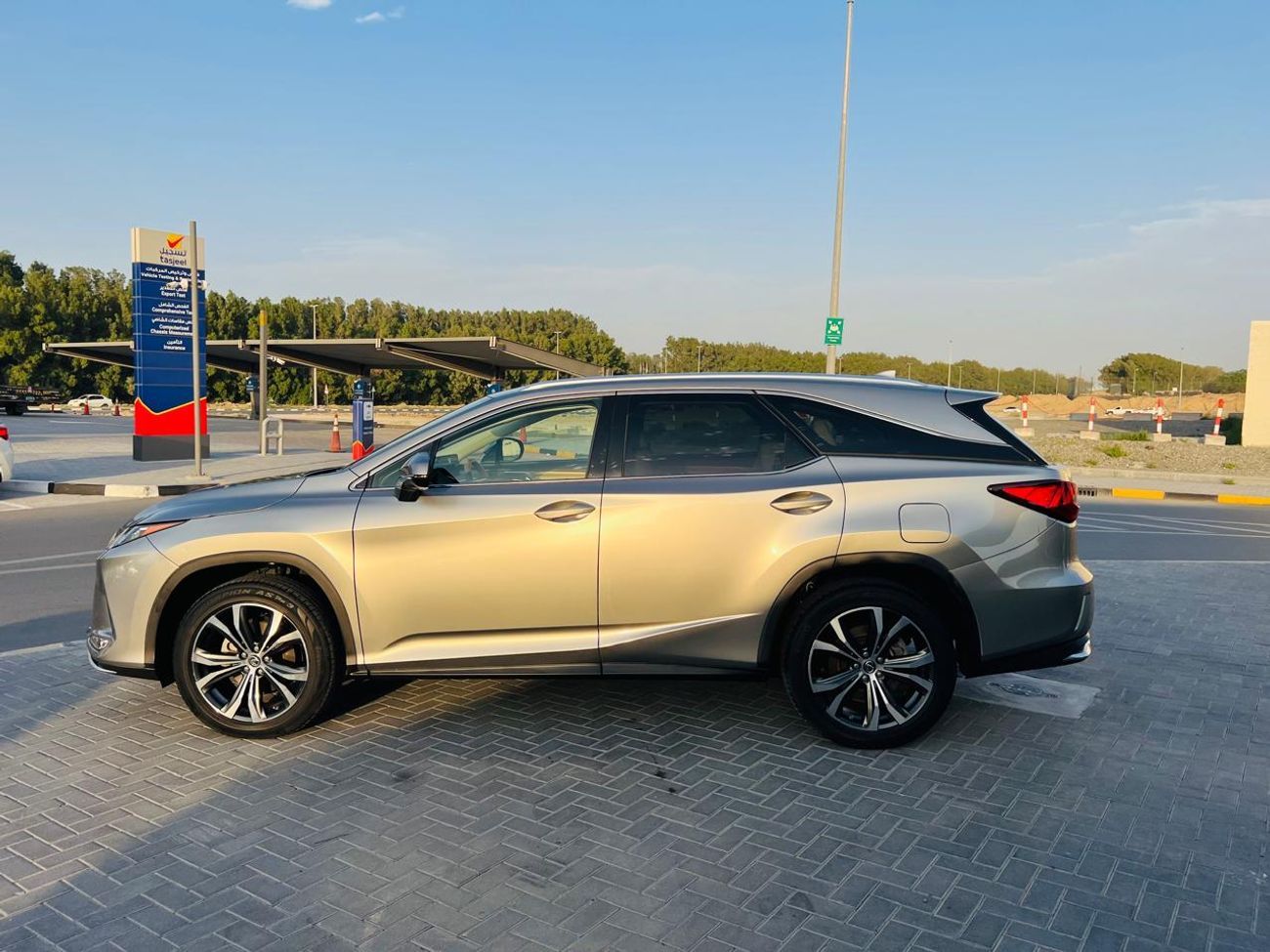 Lexus RX350 L Prestige 3.5L