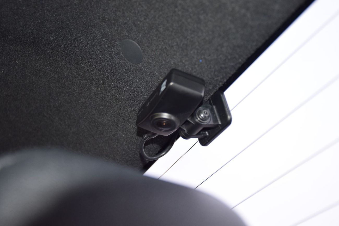 Toyota Hilux GR Sport 2.8L GR Sport 2.4L