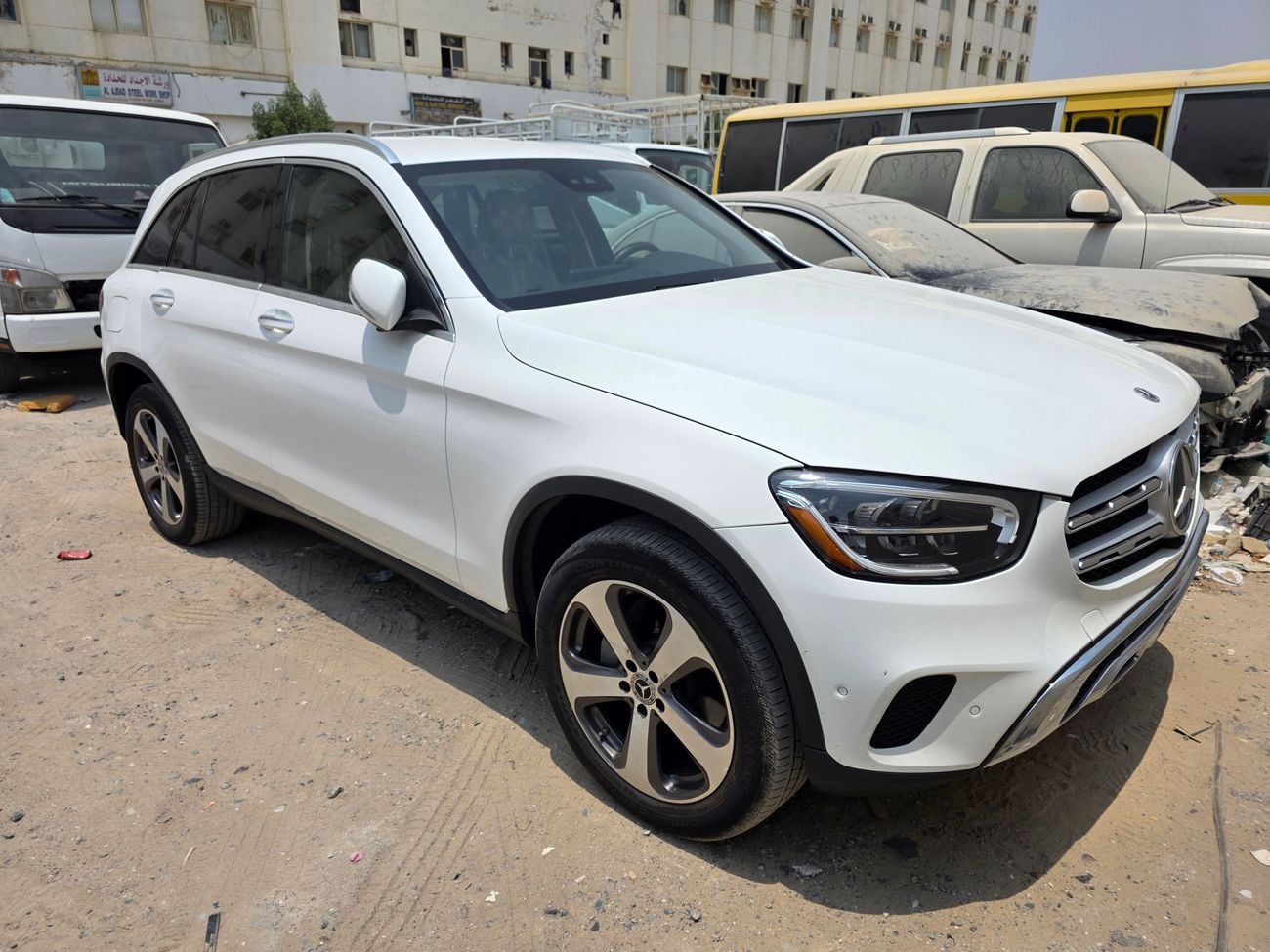 Mercedes Benz GLC 300 STD (NON GCC)