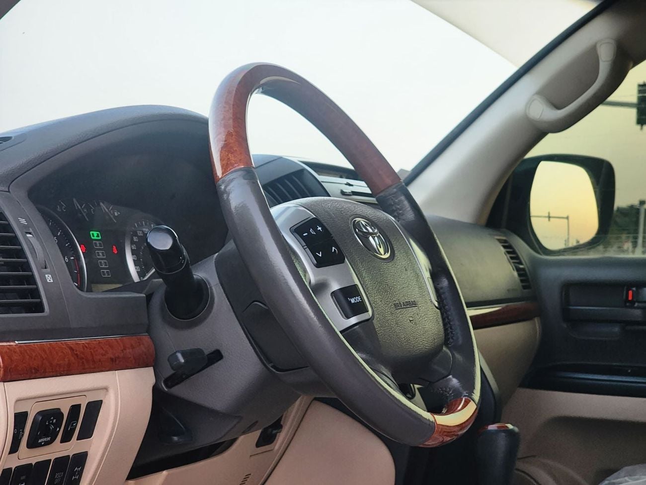 Toyota Land Cruiser GX.R V6