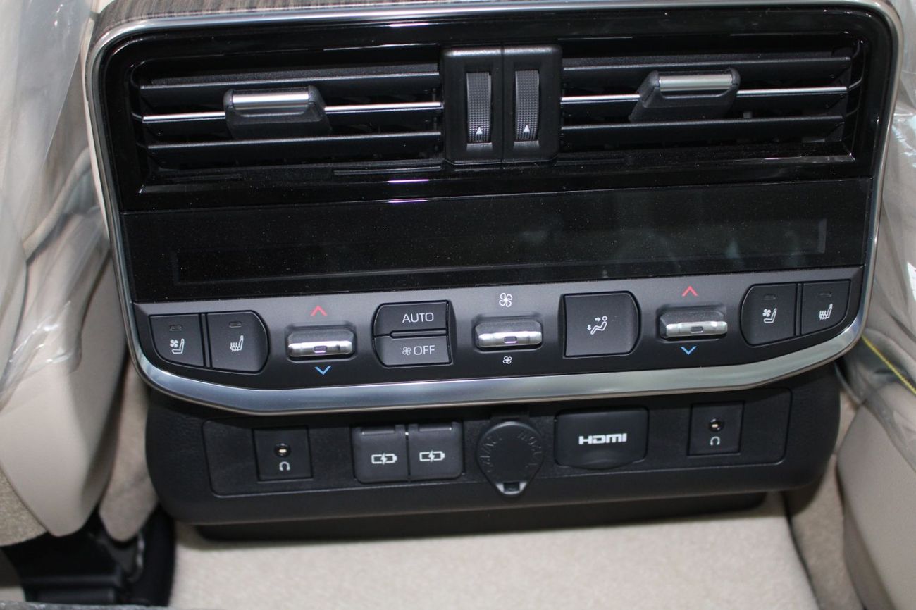 تويوتا لاند كروزر TOYOTA LANDCRUISER 300 3.3L DIESEL 4WD VX-R AUTO