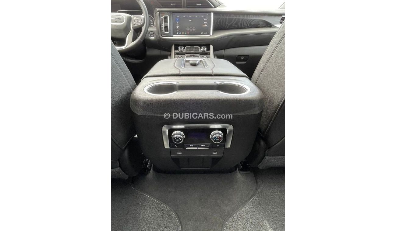 GMC Yukon GMC Yukon Denali 6.2L V8 (AWD) 2021- BLACK