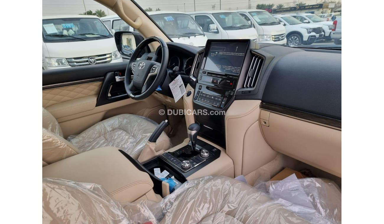 Toyota Land Cruiser Toyota LandCruiser GXR GT 4.6L Full Option with Rear mutlimedia Color Black Model 2021