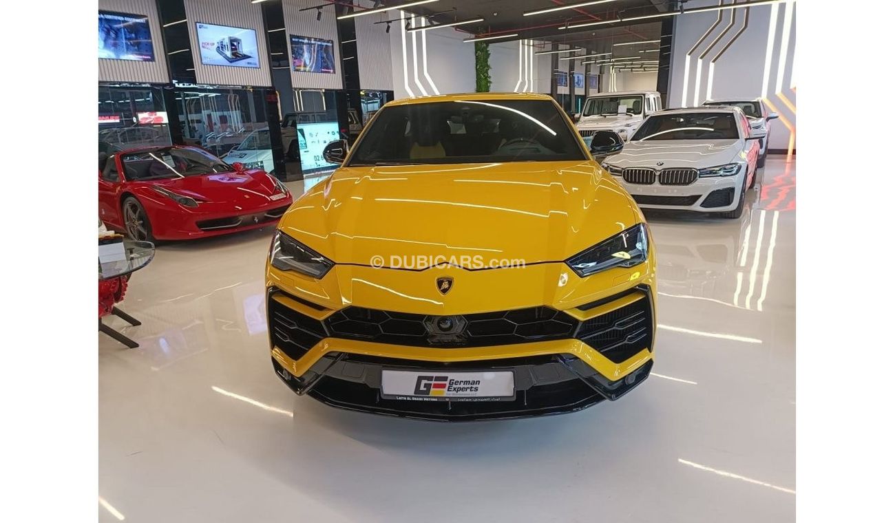 Lamborghini Urus Lamborghini Urus 2022 / 17000KM/ 5 years warranty and service contract