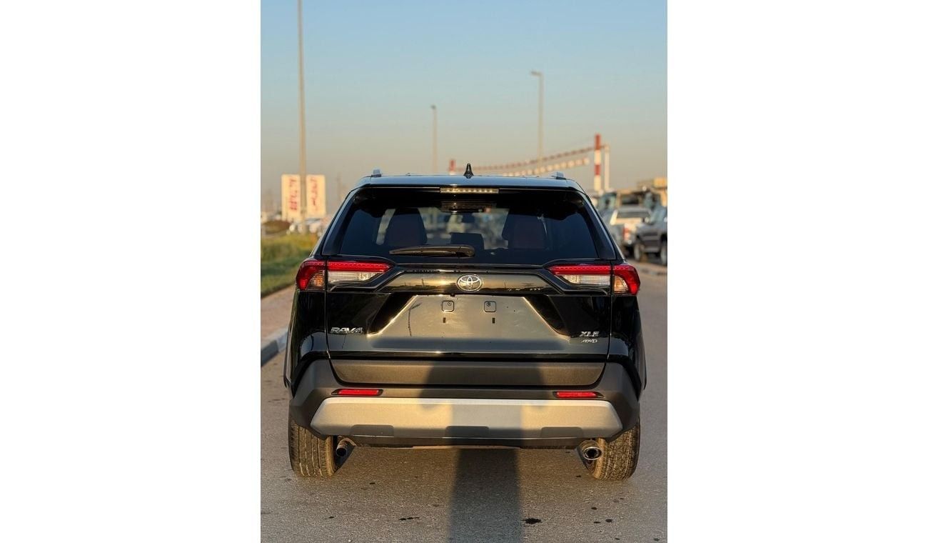 Toyota RAV4 TOYOTA RAV4 XLE 2023
