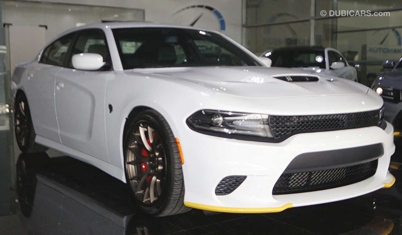 Dodge Charger Hellcat # 6.2L Supercharged HEMI V8 SRT # GCC Specs with 3 Yrs or 100K km Warranty