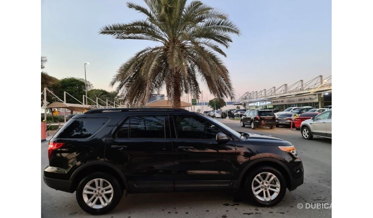 Ford Explorer LIMITED OFFER - FREE REGISTRATION - 4WD - GCC SPECS - FULL SERVICE HISTORY - AL TAYER -