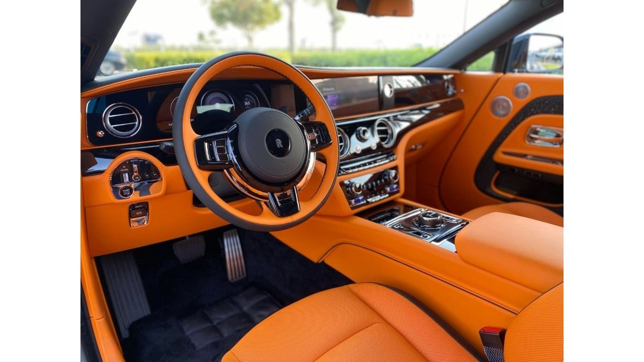 Rolls-Royce Spectre GCC BRAND NEW UNDER WARRANTY