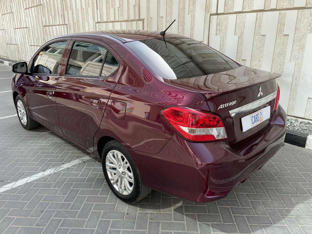 Mitsubishi Attrage 1200