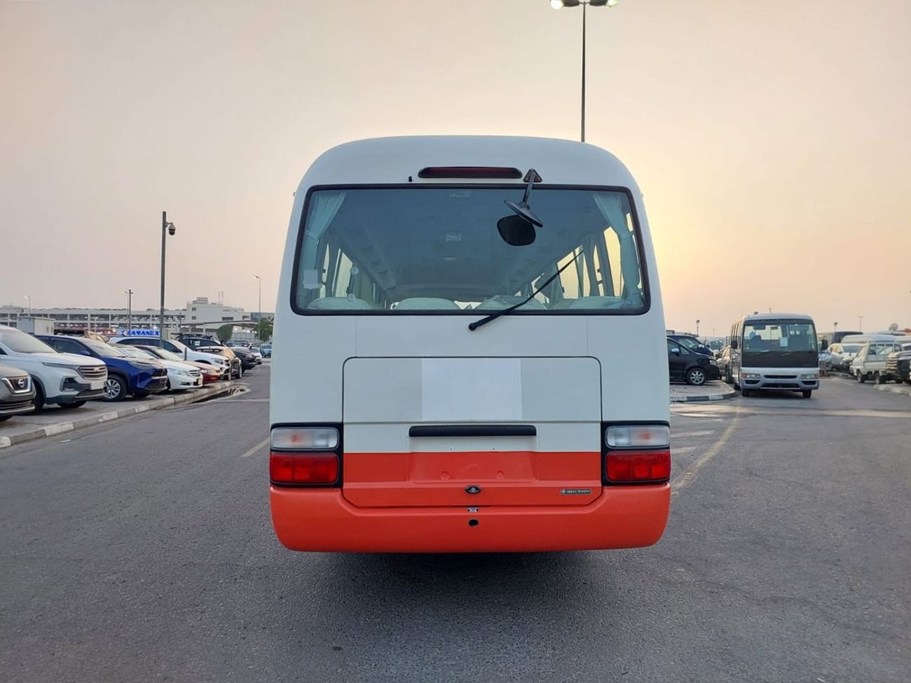 Toyota Coaster TOYOTA COASTER BUS RHD 2007 MODEL 4.0 L DIESEL MANUAL(PM52584)