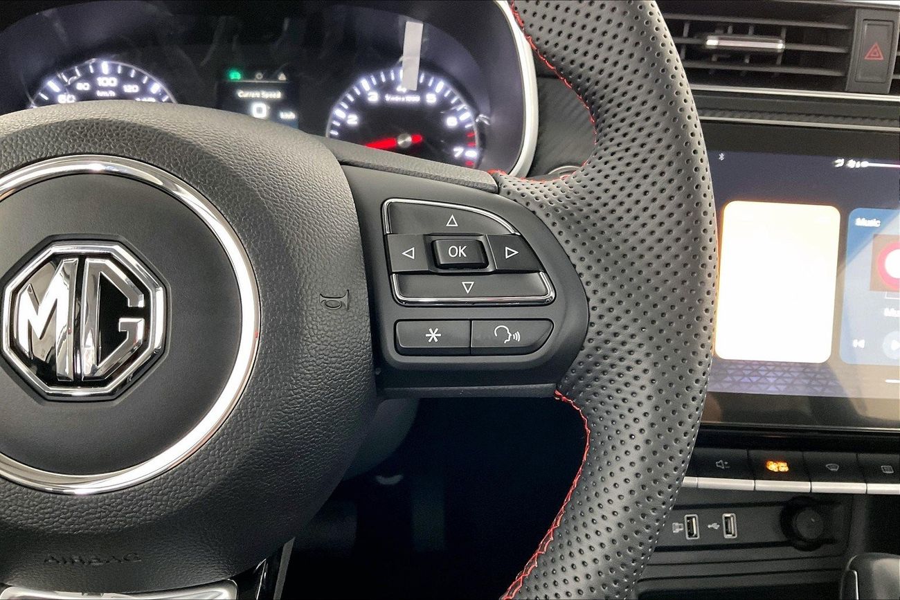 Volkswagen Touareg R-Line| 1 year free warranty | Exclusive Eid offer