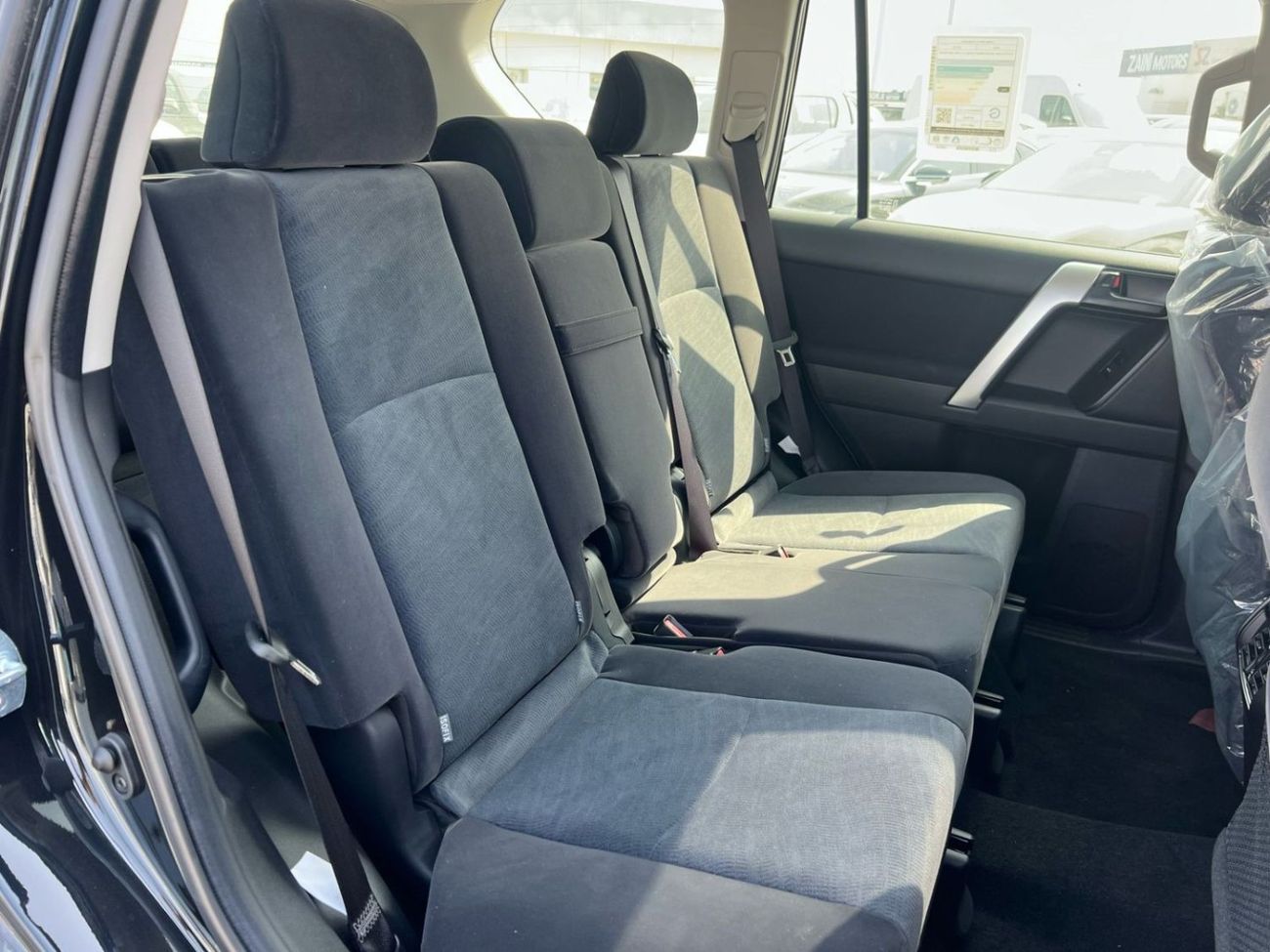 تويوتا برادو TX 2.7L TOYOTA PRADO 250 TX 2.7P AT  2023