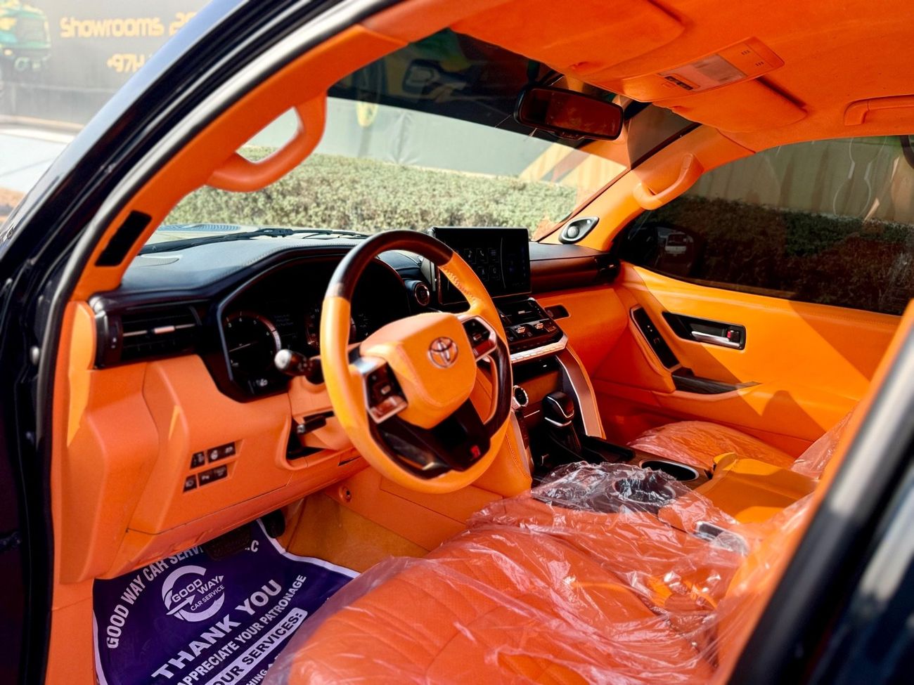 تويوتا لاند كروزر Toyota Land Cruiser V6 model 2019 fuel petrol interior and exterior 2025