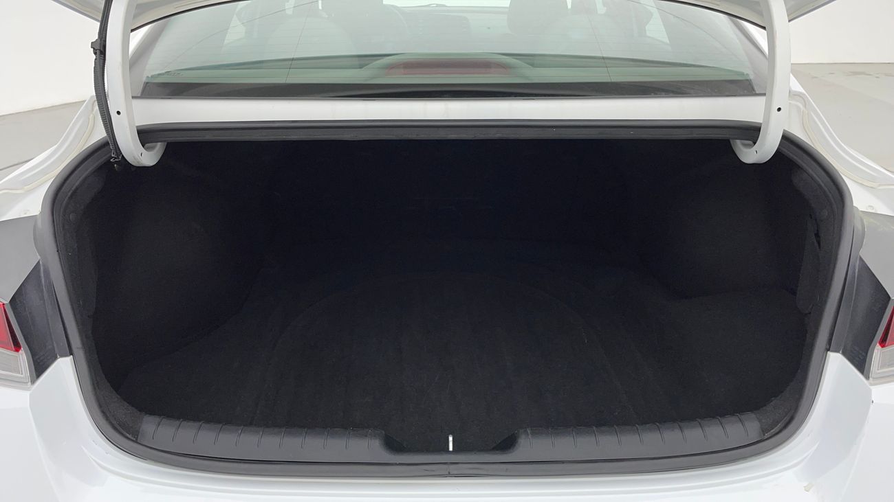 هيونداي إلانترا SMART 1.6 | بدون دفعة مقدمة | اختبار قيادة مجاني للمنزل