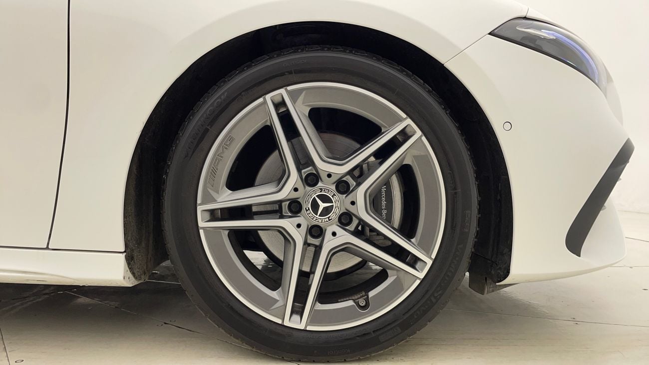 Mercedes-Benz A 200 AMG PREMIUM 1.3 | Zero Down Payment | Home Test Drive