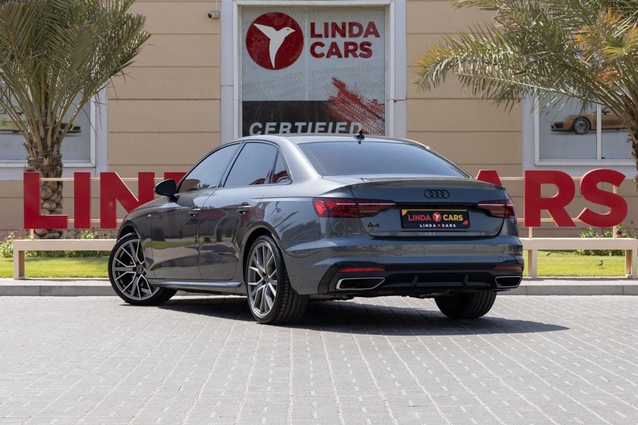 أودي A4 35 TFSI S Line 2.0L