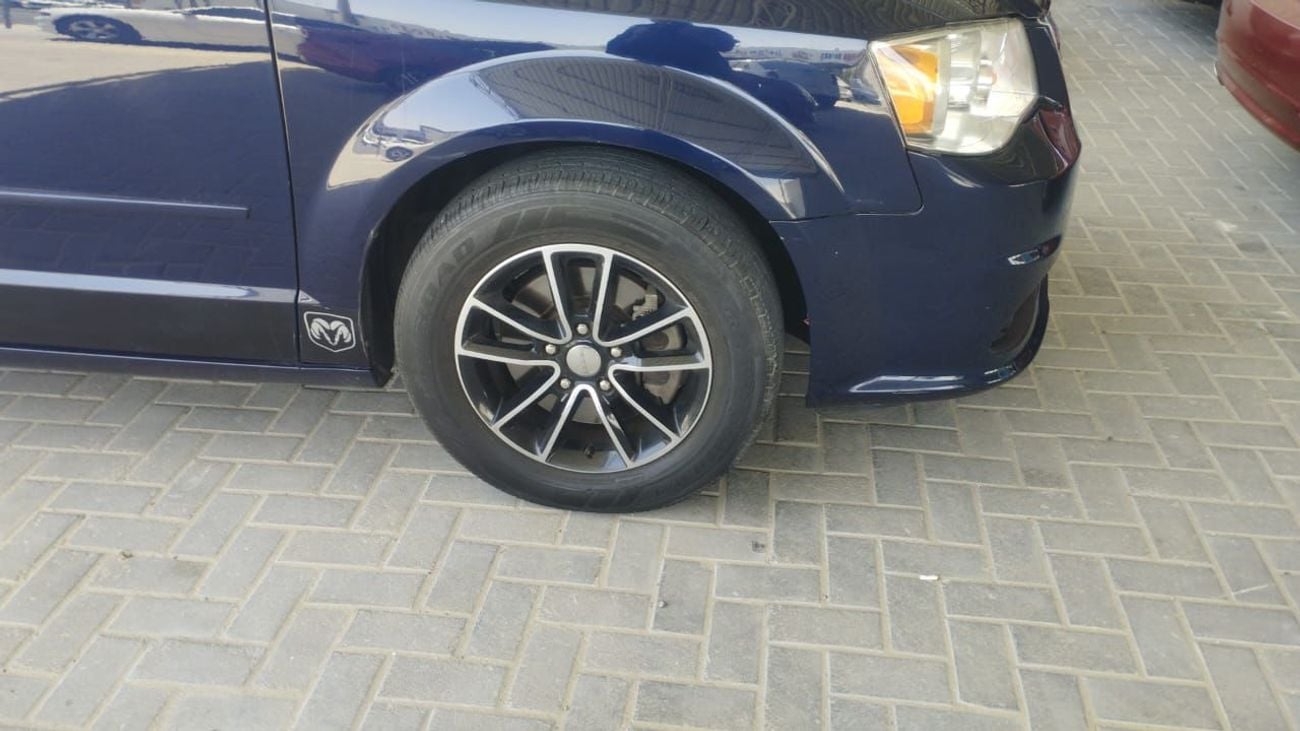دودج جراند كارافان R/T