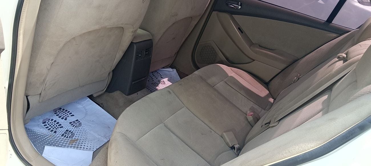 Nissan Altima 2.5L 4 cylinder