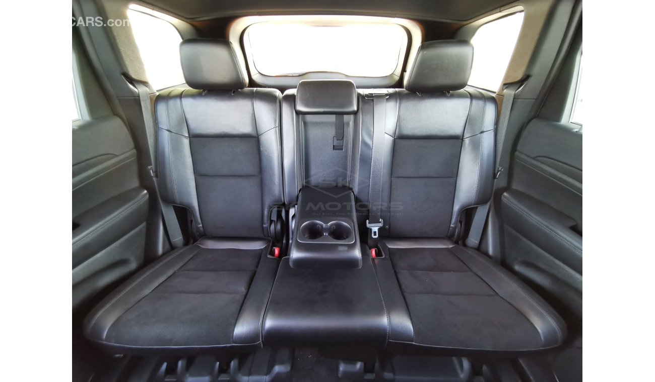 جيب جراند شيروكي 3.6L, 20" Rims, DRL LED Headlights, Front & Rear A/C, Driver Power Seat, Leather Seats (LOT # 269)