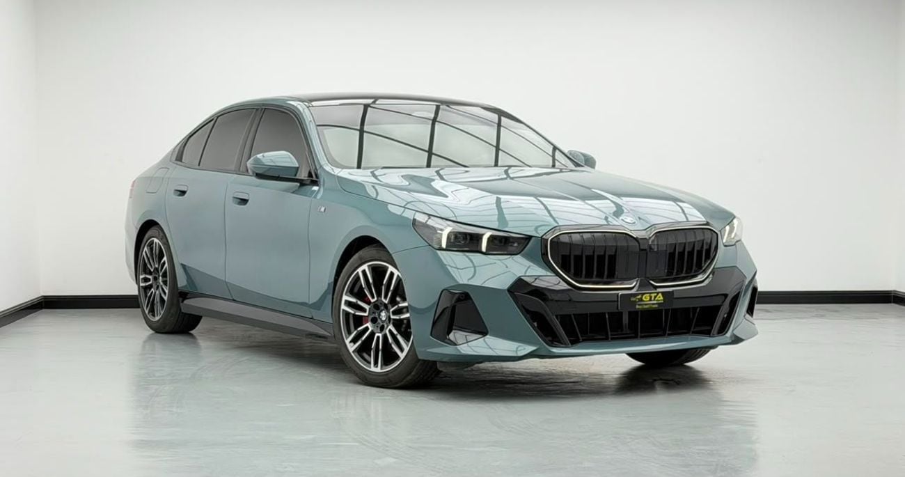 بي أم دبليو 520i M SPORT