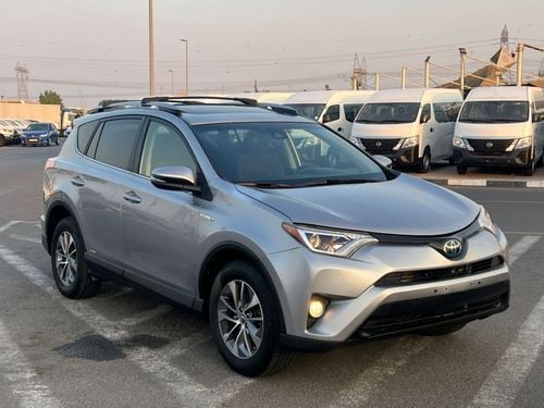 Toyota RAV4 2018 Toyota RAV4 Hybrid XLE – Full Option – 2.5L V4 – AWD 4x4 – Sunroof –