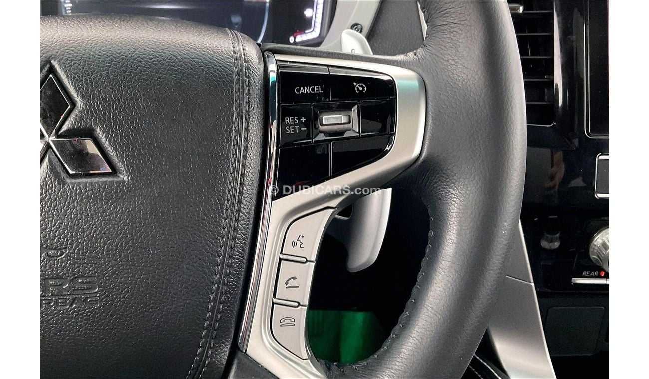 Mitsubishi Montero Signature