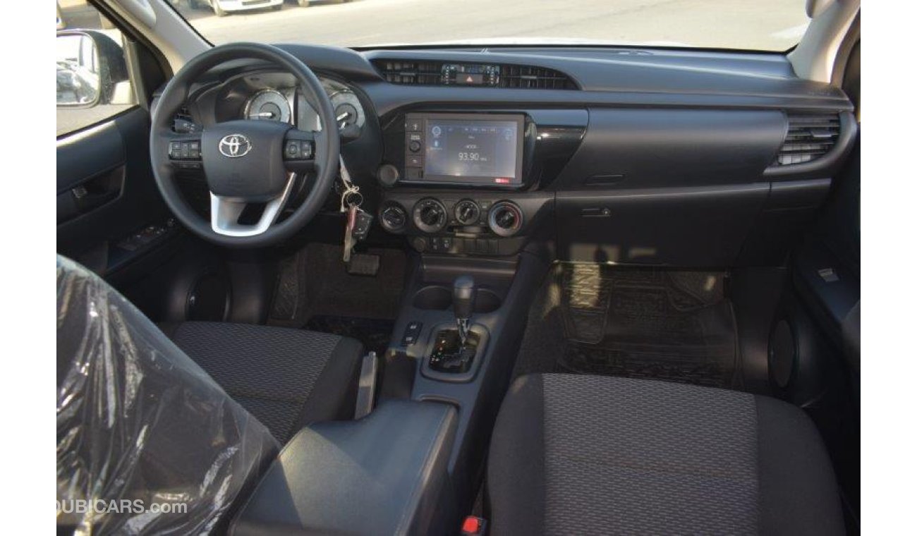 Toyota Hilux Double Cabin Pickup DLX 2.4L Diesel AT