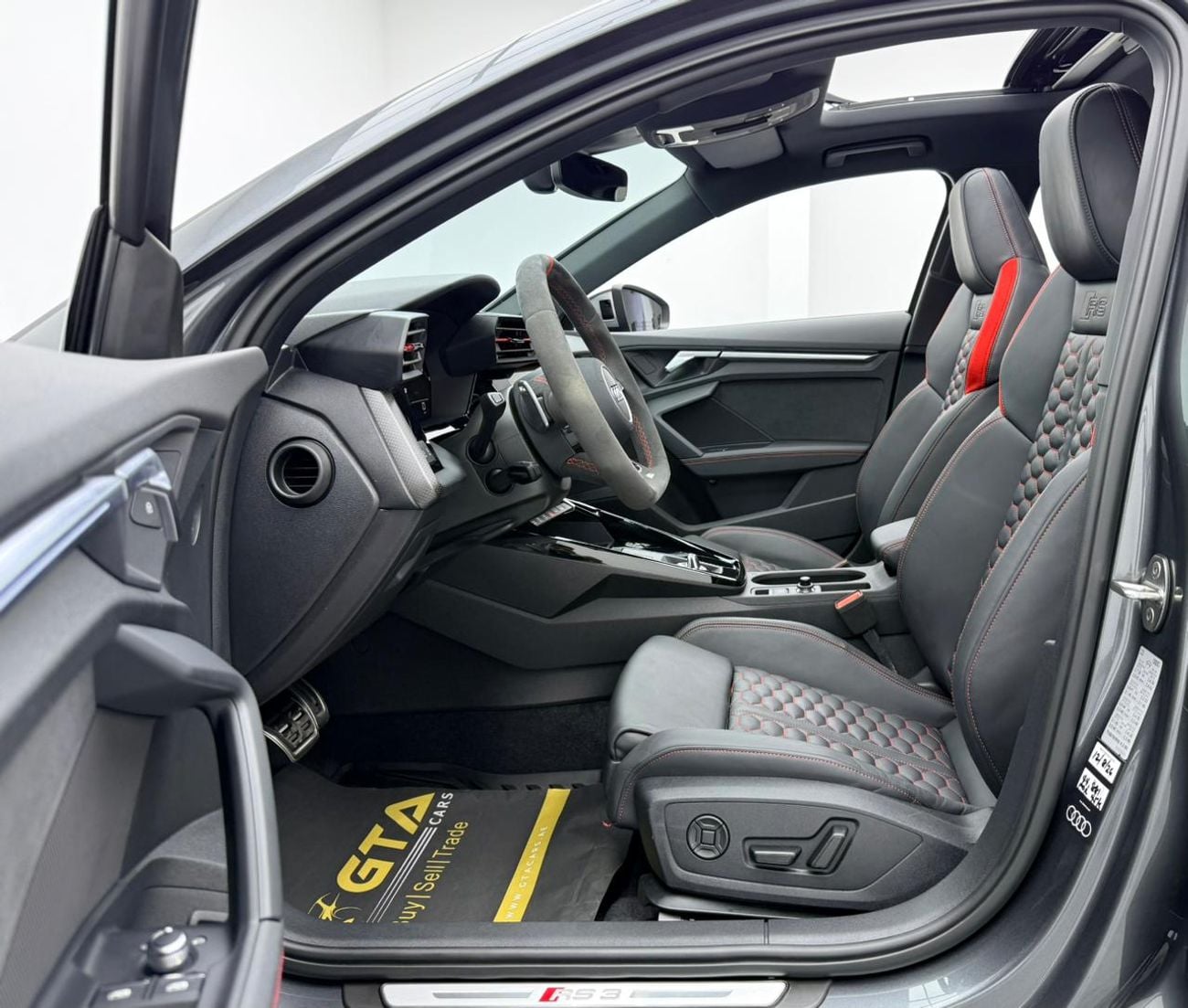 أودي RS3 STD 2024 Audi RS3 Sportback, 2028 Audi Warranty + Service Pack, Full Audi Service History, Low Km, G