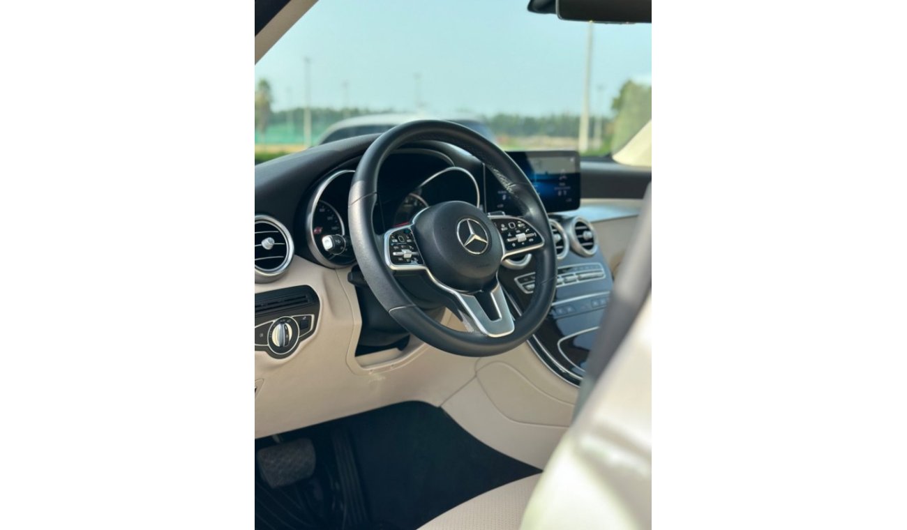 مرسيدس بنز GLC 300 4MATIC