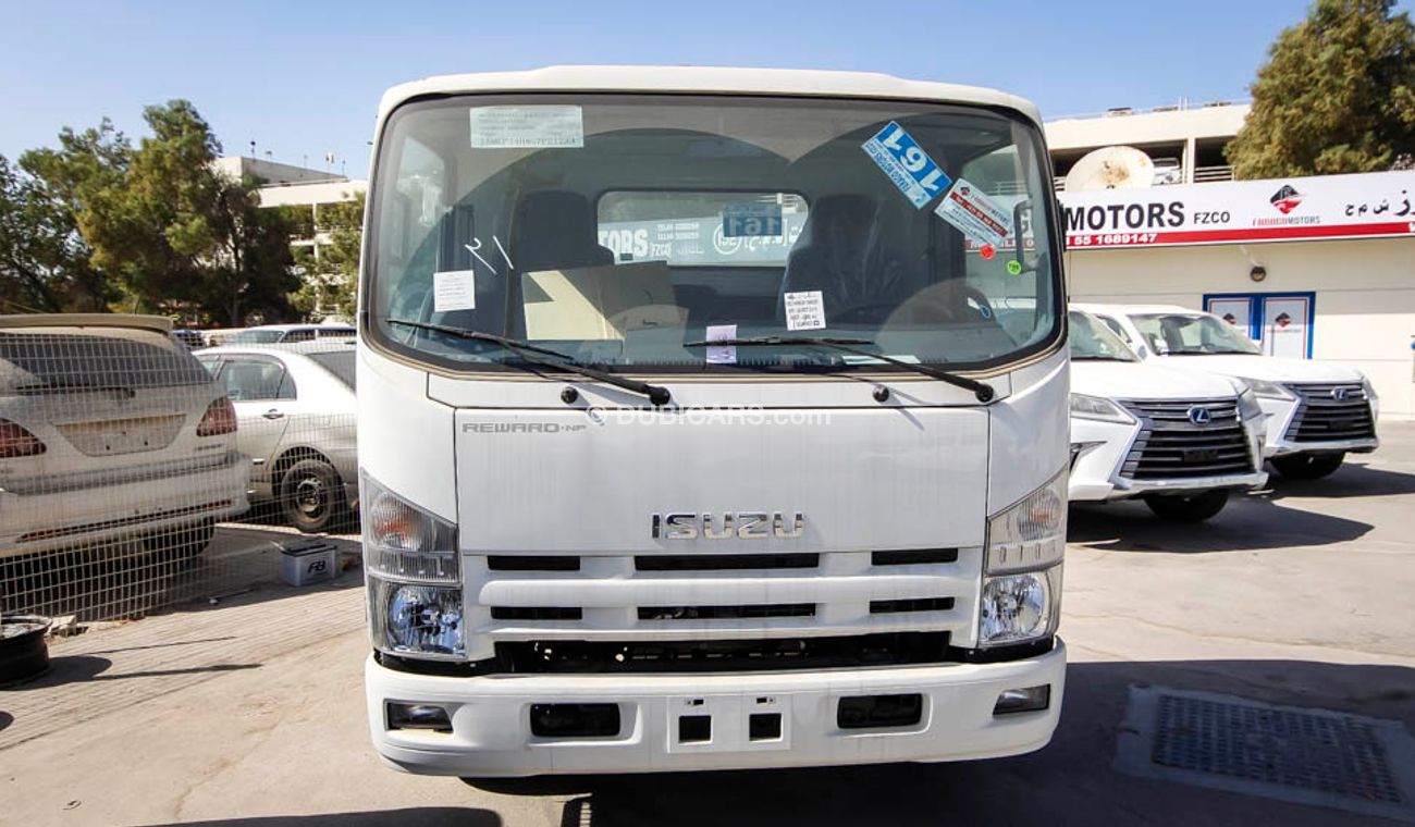 Isuzu Reward