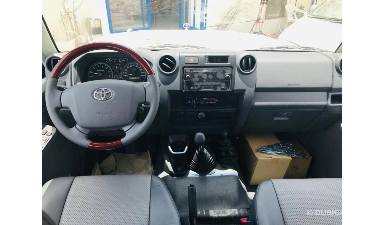 Toyota Land Cruiser Pick Up TOYOTA LAND CRUISER 4.2L V6 4X4 PICKUP DOUBLE CAB DIESEL /// 2020 /// SPECIAL OFFER /// BY FORMULA A