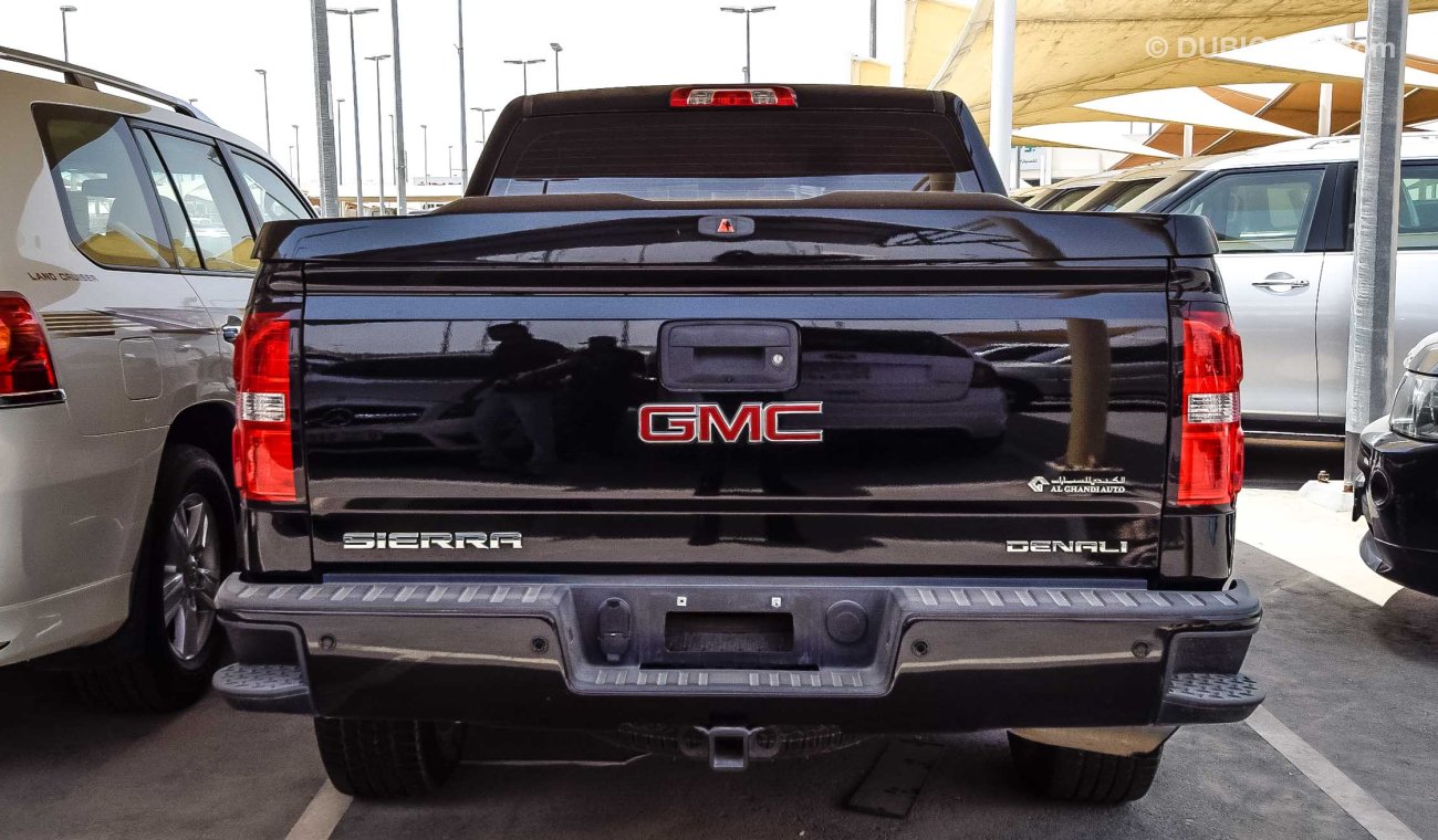 GMC Sierra DENALI - Warranty - No accident - Finance available