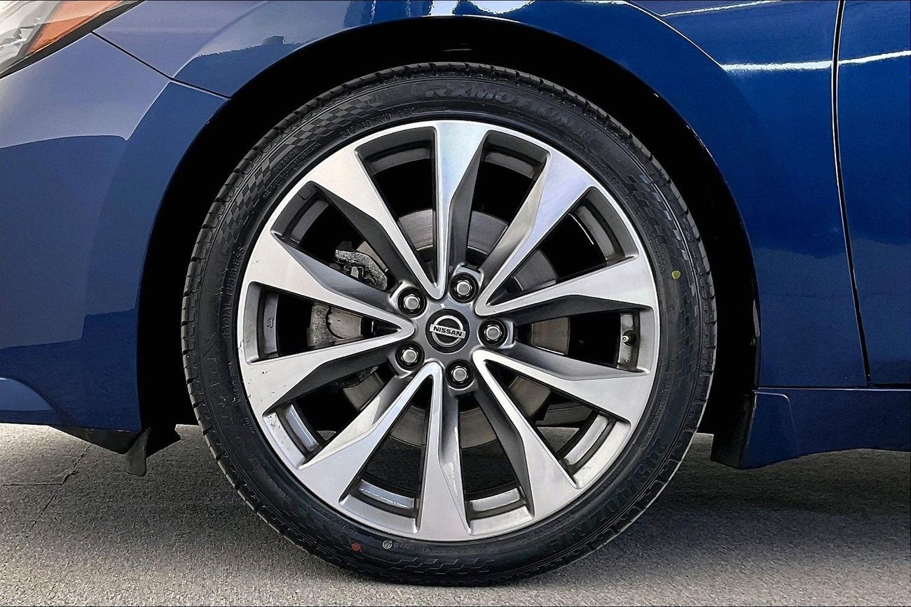 نيسان ماكسيما SR | ضمان مجاني لمدة عام | 0 دفعة أولى