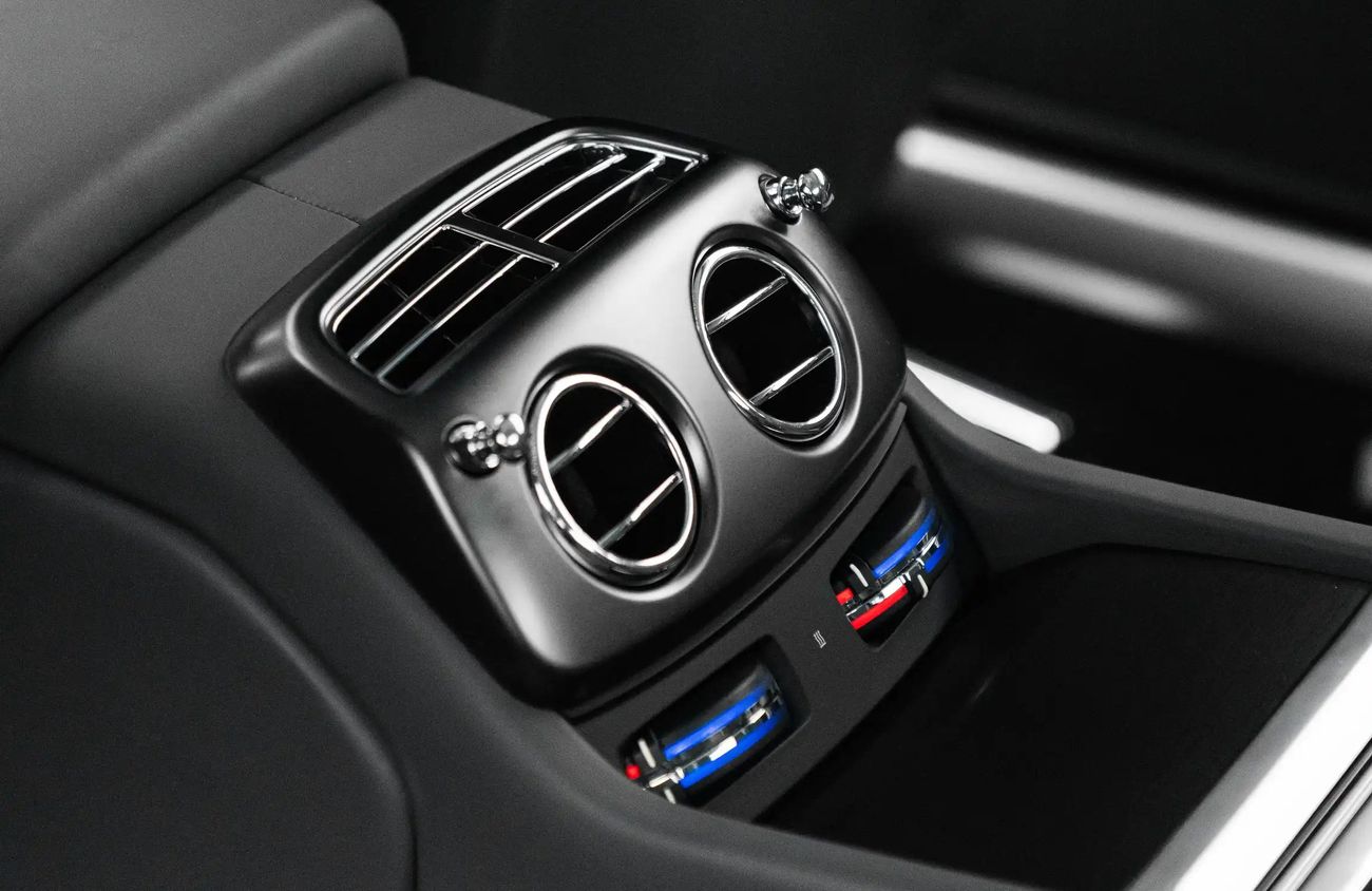 رولز رويس واريث 6.6L V12 Twin-Turbocharged Engine