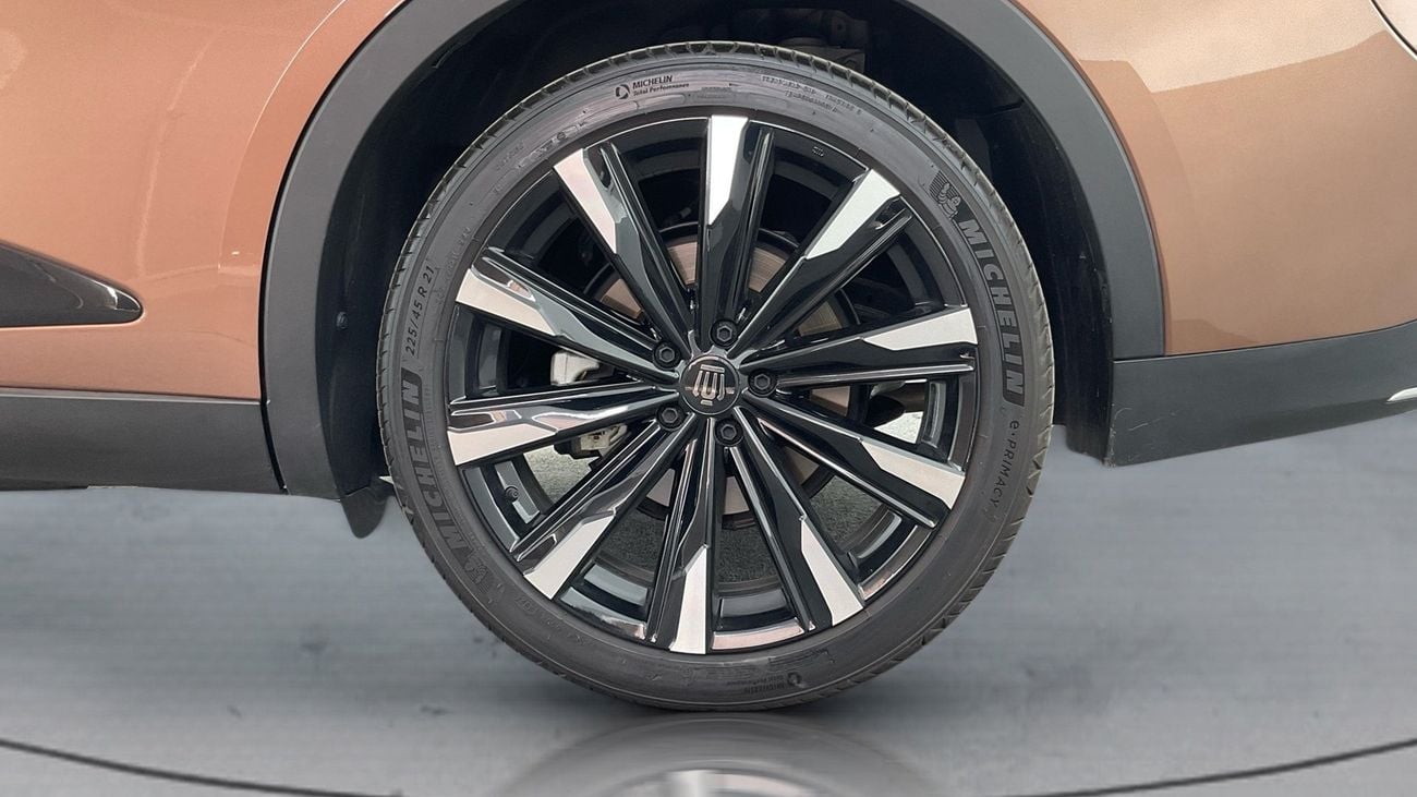 تويوتا كراون 2.4 HEV LTD AUTO PLATINUM RA | شامل الضمان | 0 ﺪﻔﻋﺓ ﺃﻮﻟﻯ