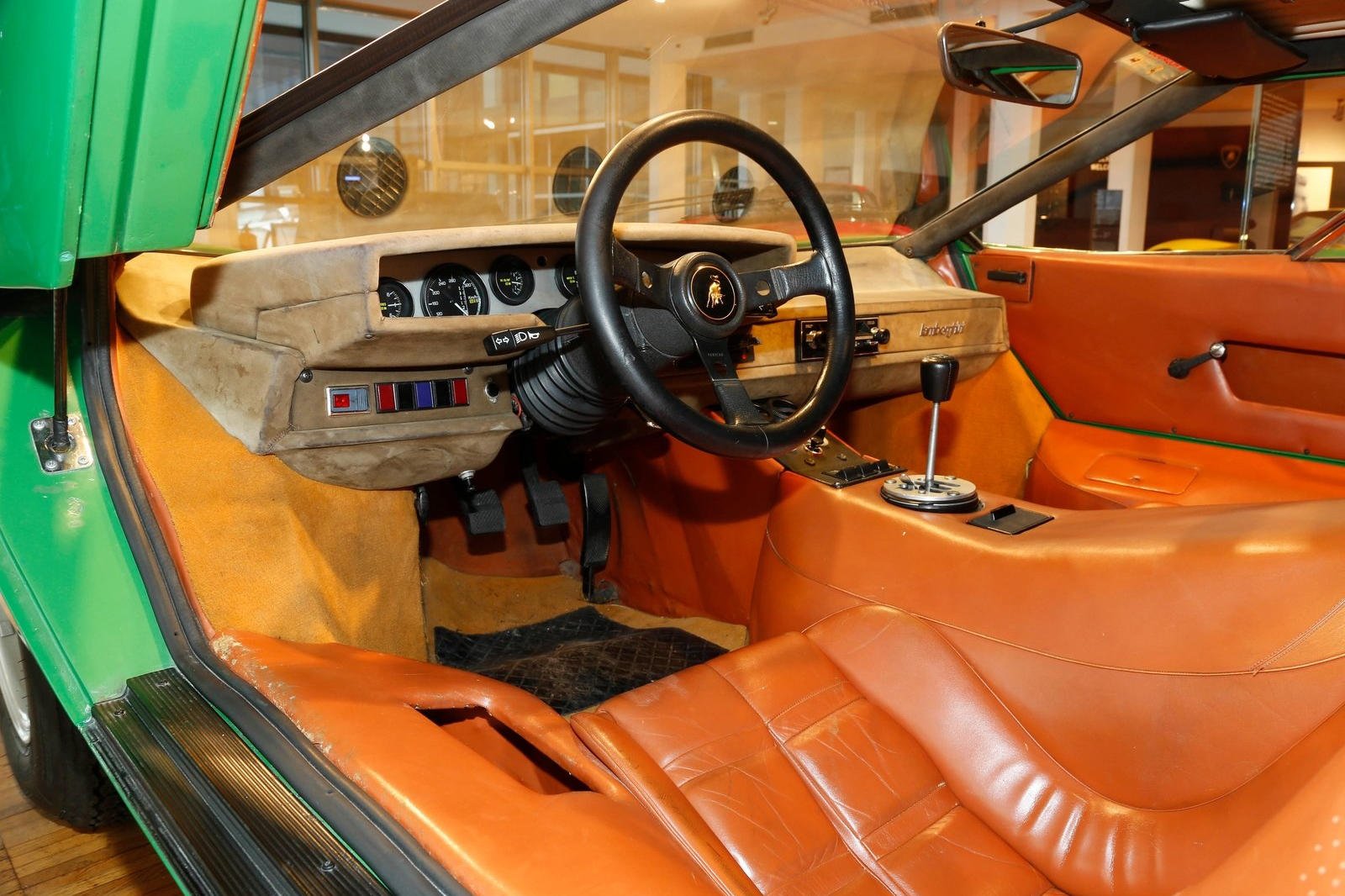 Lamborghini Countach interior - Cockpit