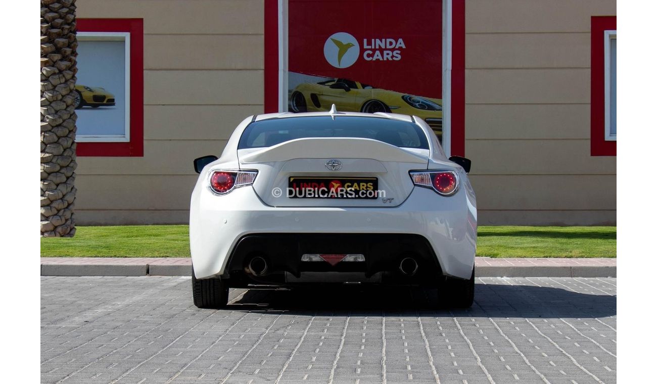 Used Toyota 86 2015 for sale in Dubai - 587273
