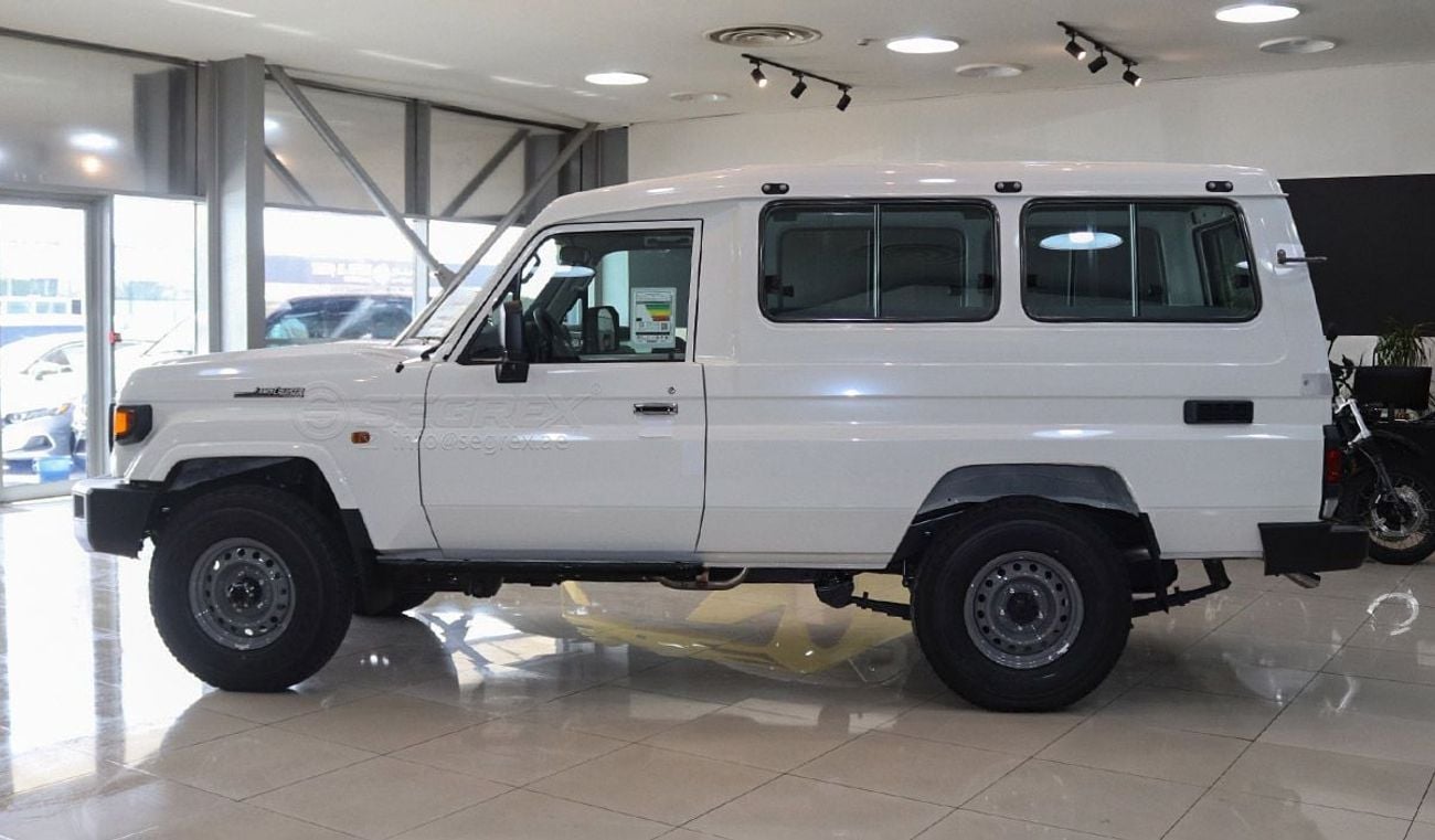 تويوتا لاند كروزر 70 2025 Model Toyota Land Cruiser Hardtop LC78, 4.0L Petrol 4WD A/T