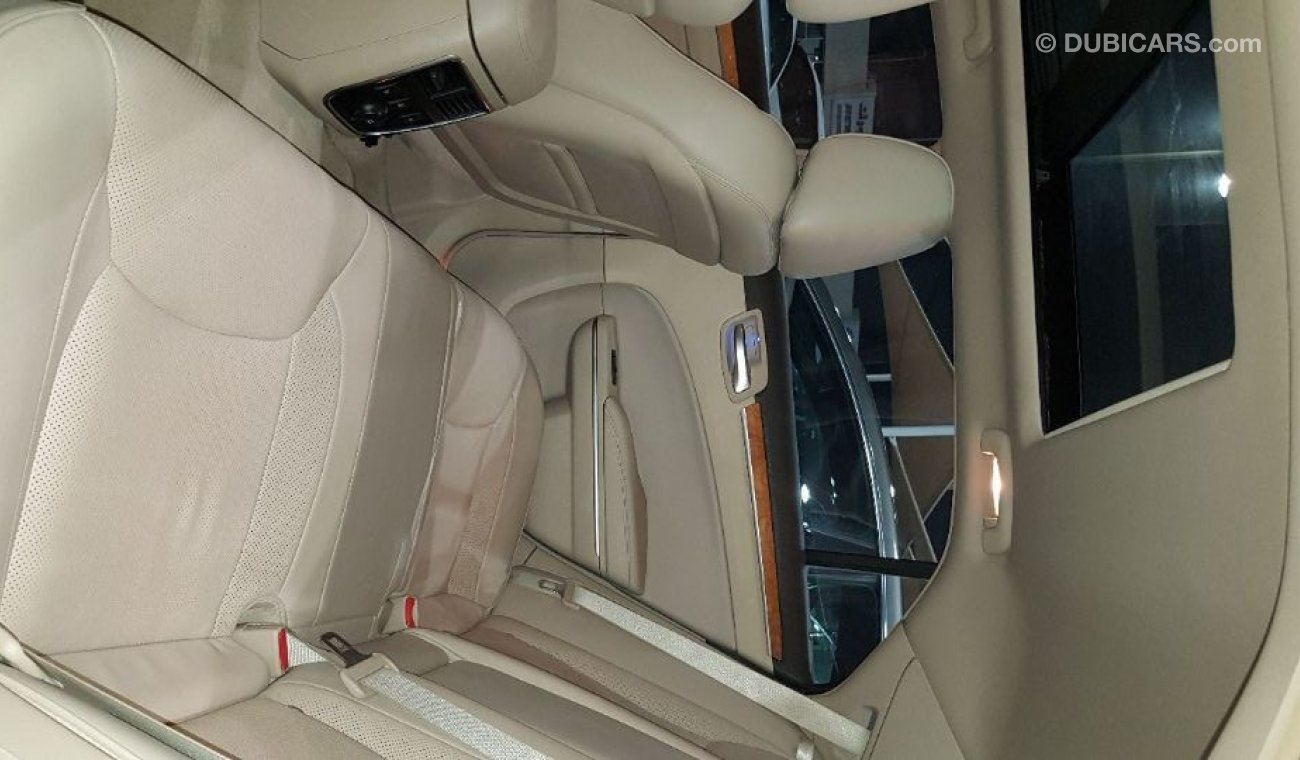 كرايسلر 300C 2012 Model Hemi Full options clean car Gulf specs