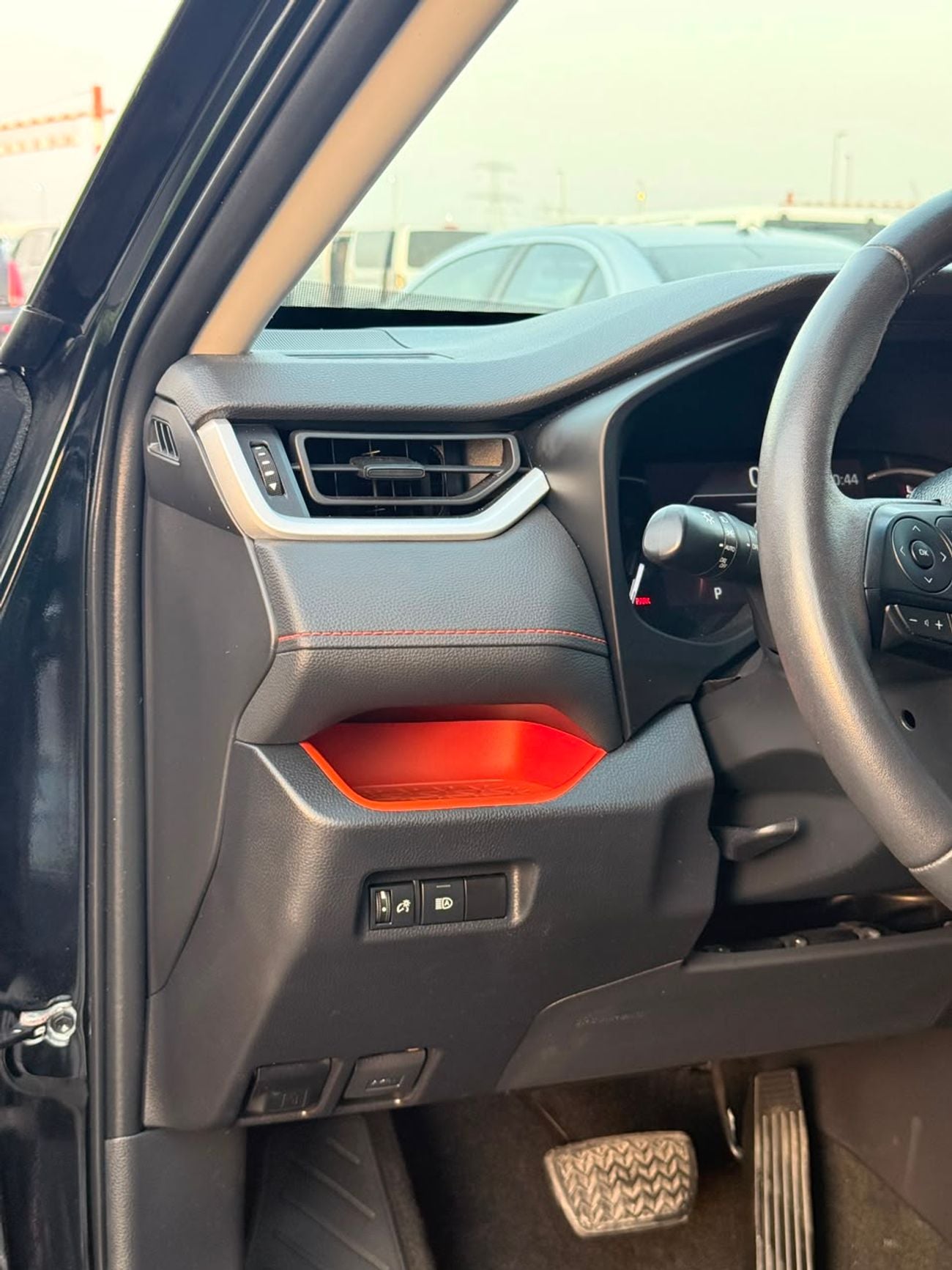 Toyota RAV4 ADVENTURE full option