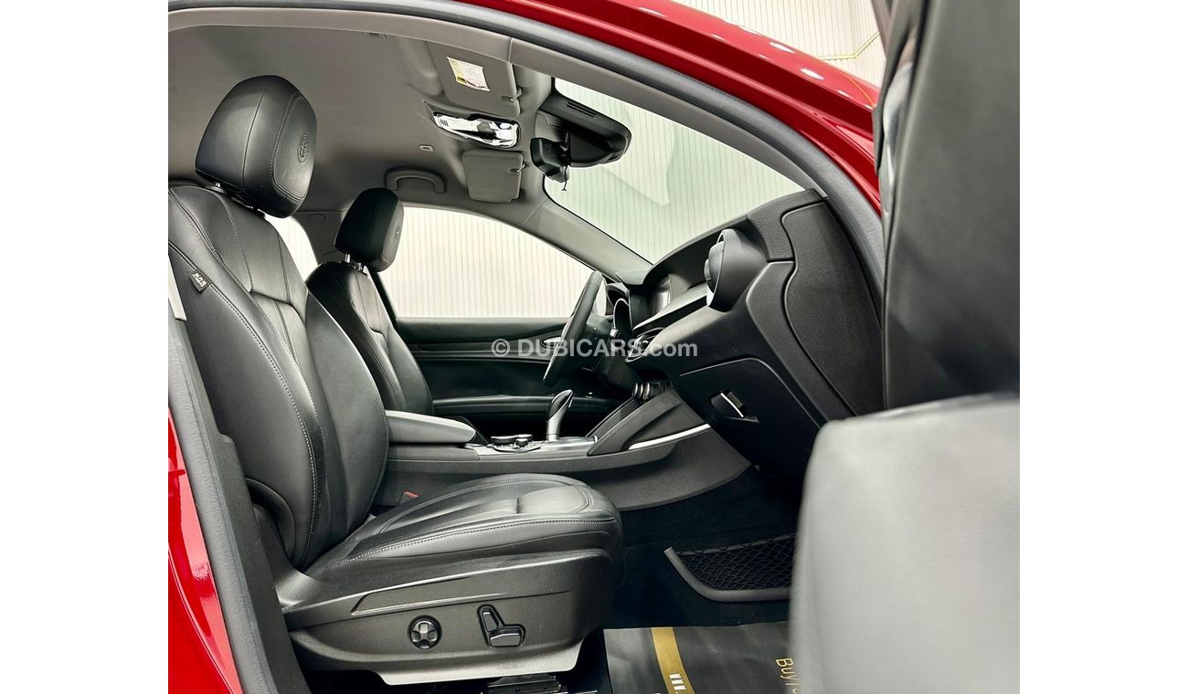 Alfa Romeo Stelvio 2018 Alfa Romeo Stelvio Q4, Alfa Romeo Warranty Service Contract June 2023, Alpha Romeo FSH, GCC