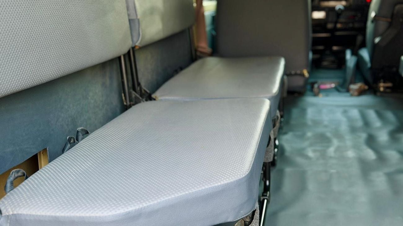 Toyota Land Cruiser HARDTOP | MODIFIED TO 2025 MODEL | MANUAL TRANSMISSION | 4.2L DIESEL ENGINE | 1996 | 8 SEATERS