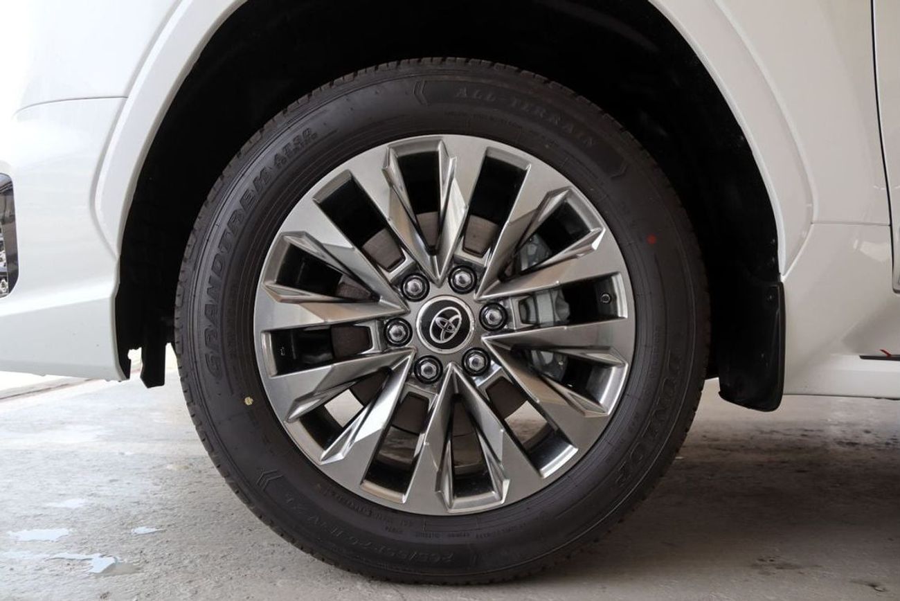 Toyota Land Cruiser 300 VXR 3,3 TWINTURBO DIESEL **التصدير فقط خارج الخليج***EXPORT ONLY*