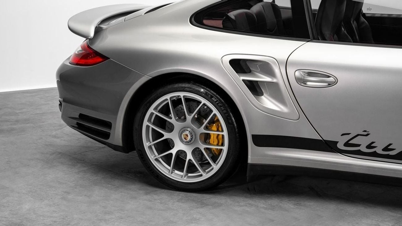 Porsche 911 (997) Turbo S - 2012 - Japanese Specs