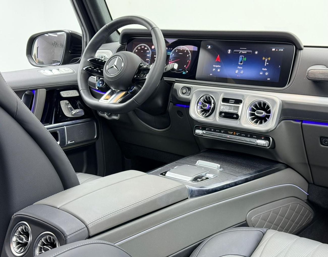 Mercedes Benz G63 AMG STD 2025 Mercedes-Benz G 63 AMG, Auto Guard Warranty, Like New Condition, Japanese Specs