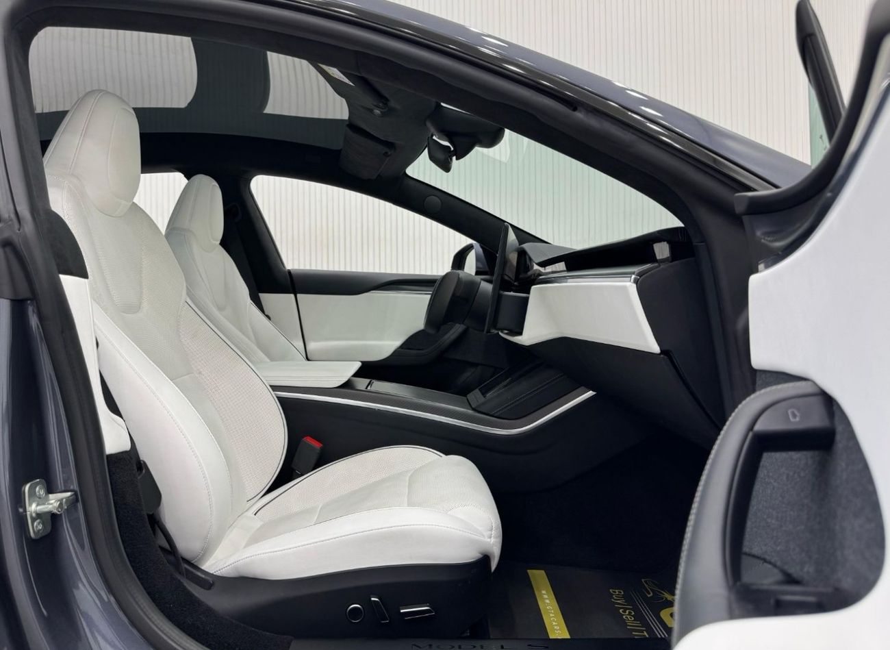 تسلا Model S Plaid (AWD) 2023 Tesla Model S Plaid, 2027 Tesla Warranty, 2031 Tesla Battery Warranty, Low Kms, GCC