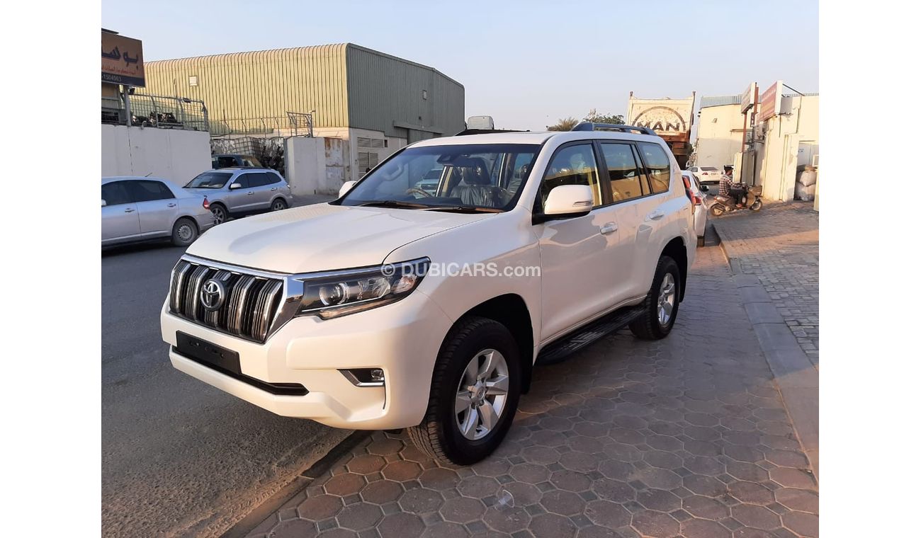 Used Toyota Prado 2023 for sale in Dubai 788465