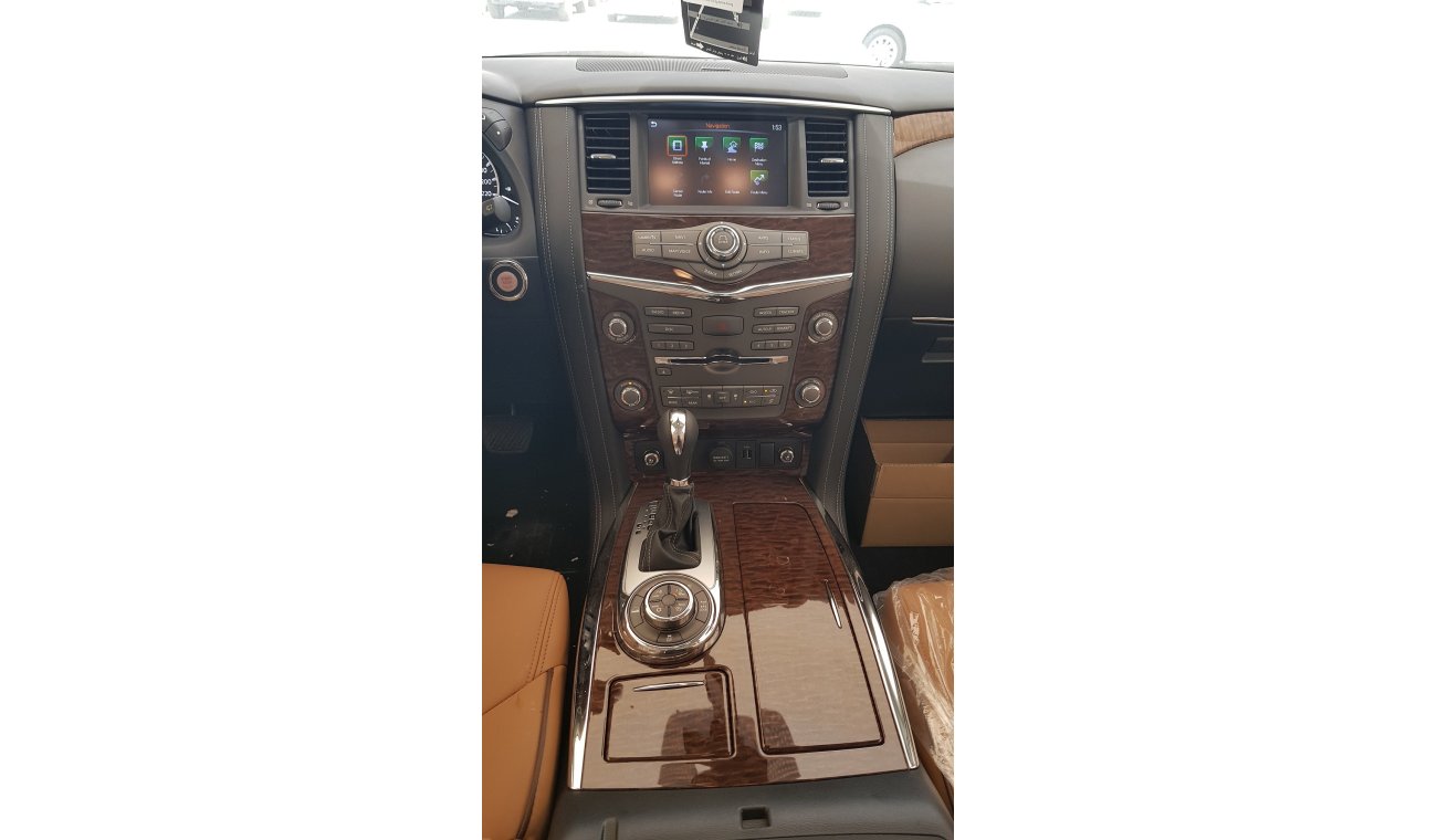 Nissan Patrol 5.6 LE Platinum A/T - 2018